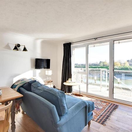 Nine The Boathouse Apartment Rye Exterior photo